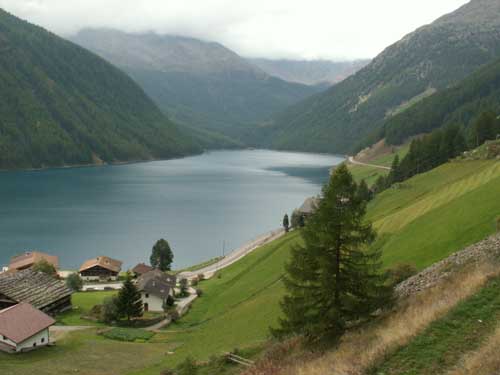 Lago di Vernago